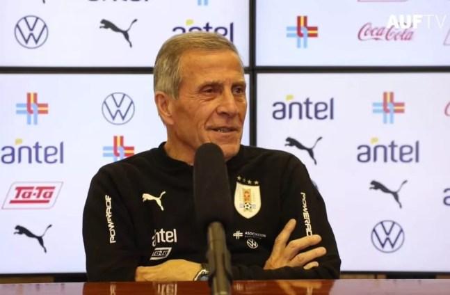 Tabárez, técnico do Uruguai — Foto: Divulgação/AUFTV