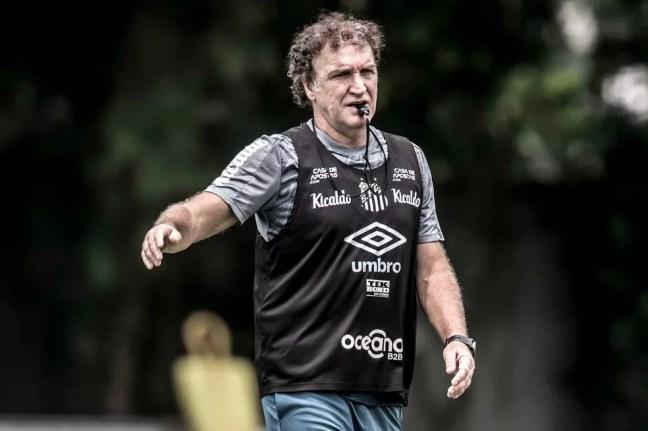 Cuca, técnico do Santos, teve importância na ascensão de Ângelo — Foto: Ivan Storti/Santos FC