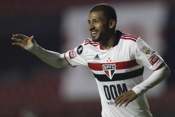 Rojas anotou o segundo gol do São Paulo na vitória sobre o Sporting Cristal — Foto: Staff/Conmebol