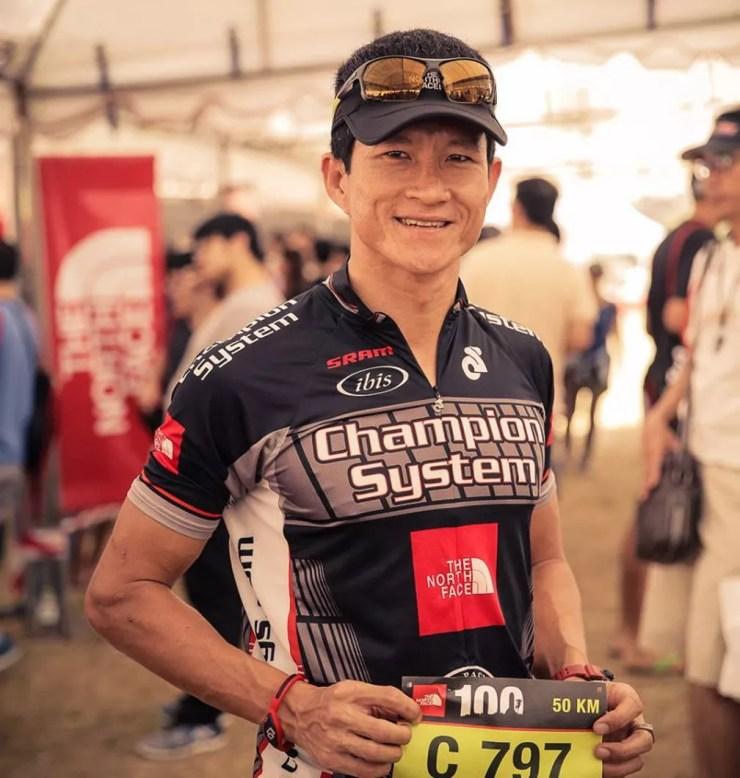 Atleta tailandês de corrida de aventura Saman Kunan, de 38 anos (Foto: The North Face 100/Facebook)