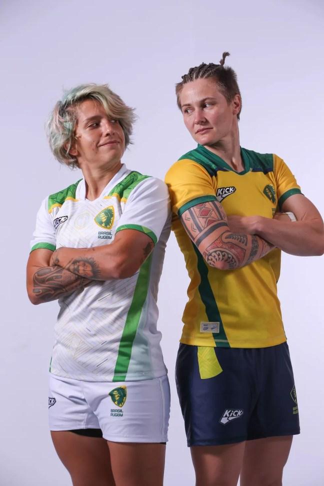 Luiza Campos e Raquel Kochhann, da seleção brasileira feminina de rúgbi: as Yaras — Foto: Brasil Rugby
