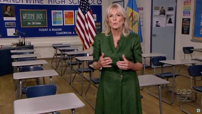 Jill Biden em vídeo feito na escola de Brandywine e exibido no segundo dia da Convenção Nacional Democrata, em agosto de 2020 — Foto: Convenção Nacional Democrata/Pool/Reuters