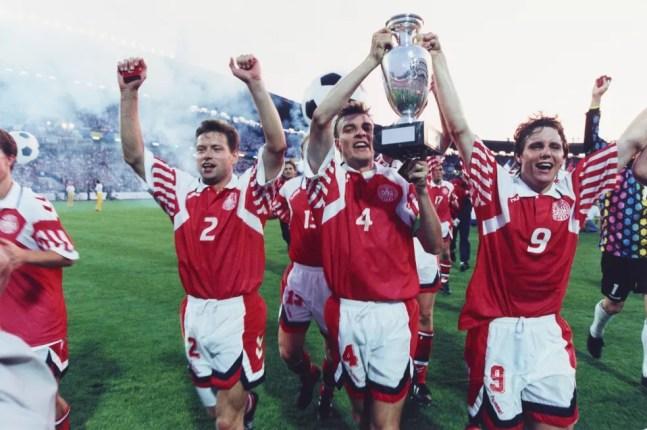 Dinamarca conquista título da Eurocopa em 1992 — Foto: Reprodução