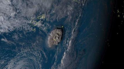 Erupção de vulcão em Tonga causa duas mortes no Peru
