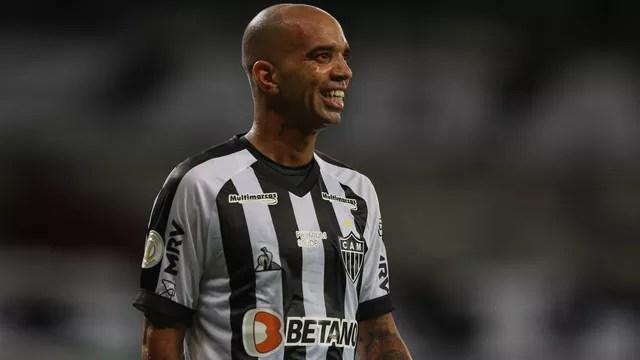 Keno desequilibra, Atlético-MG bate o Palmeiras e garante o terceiro lugar
