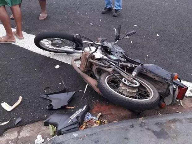 Acidente aconteceu no cruzamento das ruas José Bruno Matiazzo com a rua Joaquim Serafim da Silva (Foto: Jociano Garofolo/ACidade)