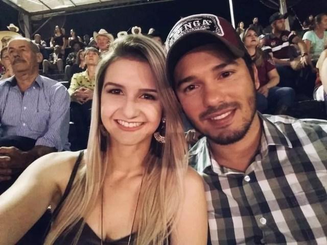 Kelly e namorado Marcos namoravam há cerca de dois anos (Foto: Macos Antônio da Silva/Reprodução/Facebook)