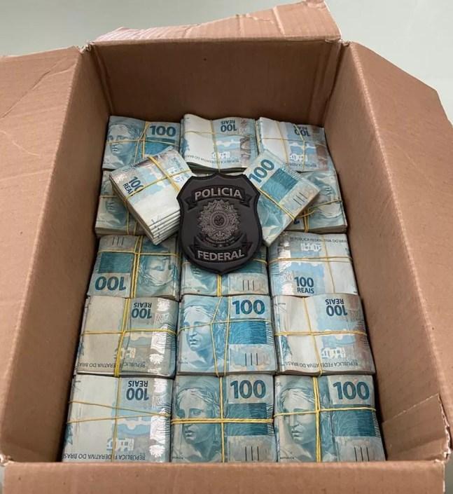 Mais de 600 mil reais foram apreendidos na segunda fase da "Operação Distração" — Foto: Divulgação/Polícia Federal