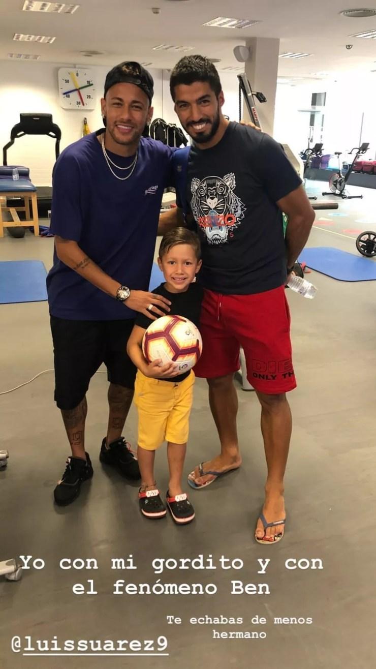Brincadeira de Neymar com Suárez — Foto: Reprodução/Instagram