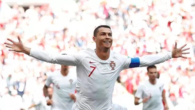 Cristiano Ronaldo comemora gol em Portugal x Marrocos