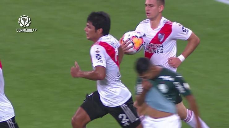 Os gols de Palmeiras 0 x 2 River Plate, pelas semifinais da Libertadores