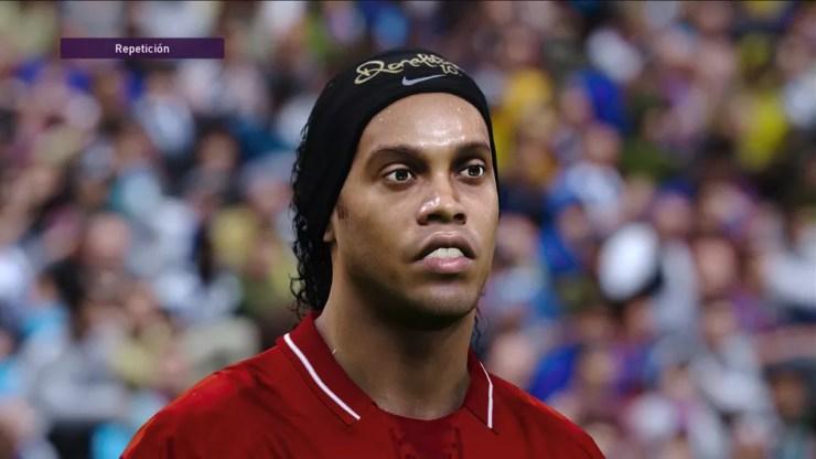 Ronaldinho é um dos melhores jogadores do PES 2021 — Foto: Reprodução