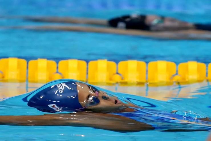 Etiene Medeiros ouro 50m costas mundial natação budapeste (Foto: Satiro Sodré/SSPress/CBDA)