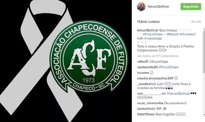 Pelo Instagram, craque Falcão, do Sorocaba Futsal, lamenta acidente com avião da Chapecoense  (Foto: Reprodução/Instragram)