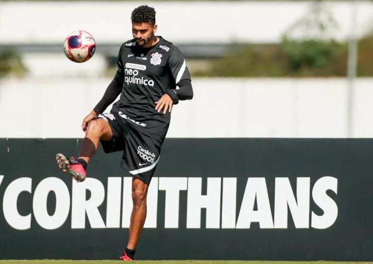 Zagueiro Léo Santos é o mais novo inscrito do Corinthians no Paulistão — Foto: Rodrigo Coca/Ag.Corinthians