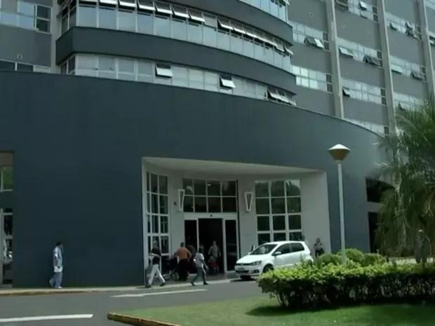 Médicos de Rio Preto estudam fazer transplante multivisceral no Brasil (Foto: Reprodução/TV TEM)