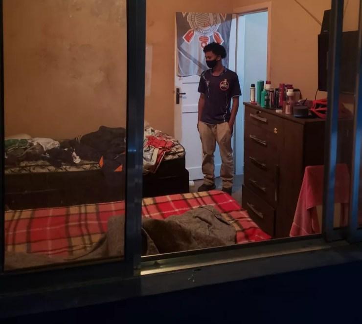 Vagner mora em Taboão da Serra, na Grande São Paulo. O aluguel, de R$ 500, é dividido com um amigo — Foto: Arquivo pessoal
