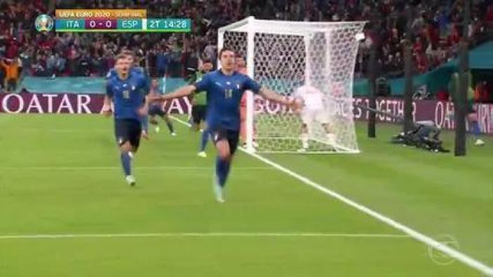 Os gols de Itália 1 (4)x(2) 1 Espanha, pela semifinal da Eurocopa