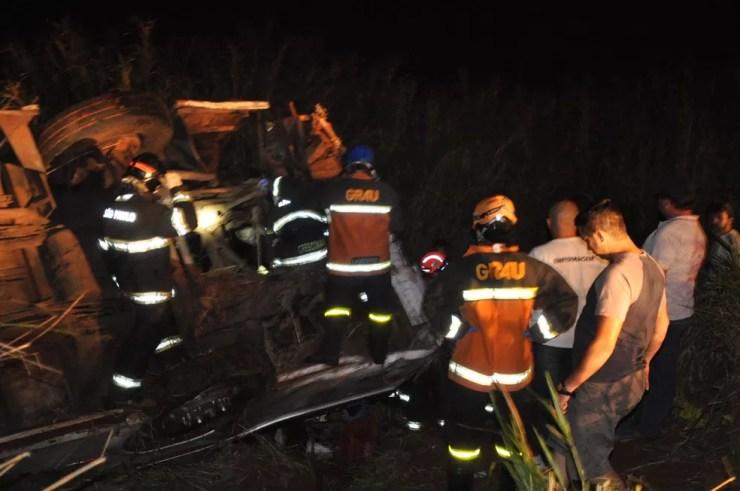 Acidente foi na Rodovia Assis Chateaubriand (SP-425), em Parapuã (Foto: Cristiano Nascimento/FM Metrópole)