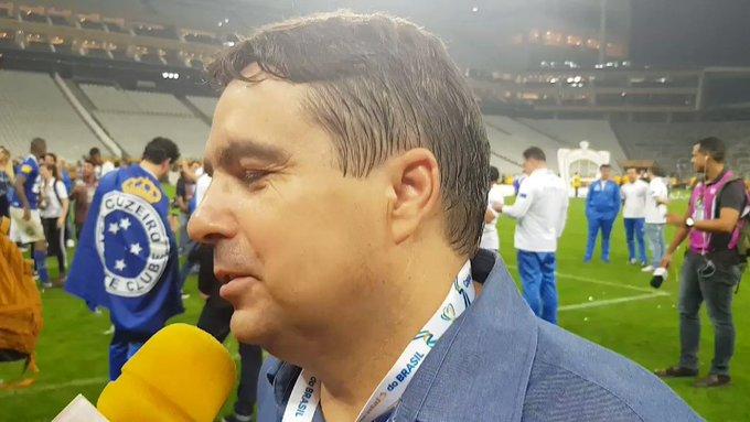 Diretoria do Cruzeiro garante permanência de Mano, acena com reforços e sonha com Mundial