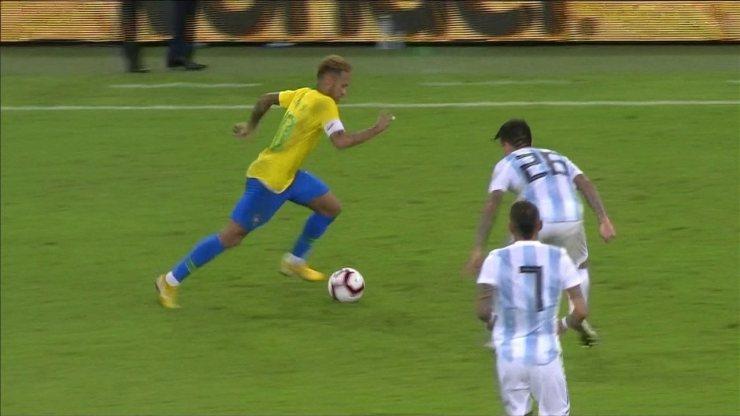 Melhores momentos: Brasil 1 x 0 Argentina em Amistoso Internacional