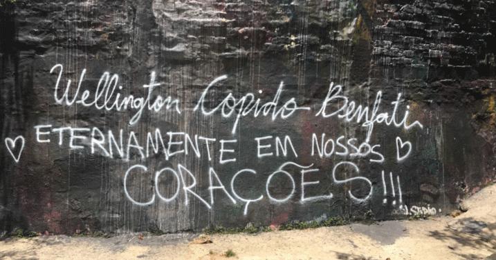Nome de NegoVila é pintado no Beco do Batman em protesto por seu assassinato — Foto: Aldieres Batista/Arquivo pessoal