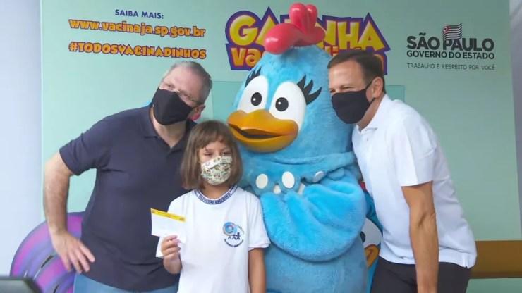 Governador de SP participa de ações do Dia C da vacina contra a Covid em crianças  — Foto: Reprodução/TV Globo