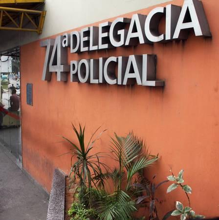 74ª DP (Alcântara), onde o caso foi registrado