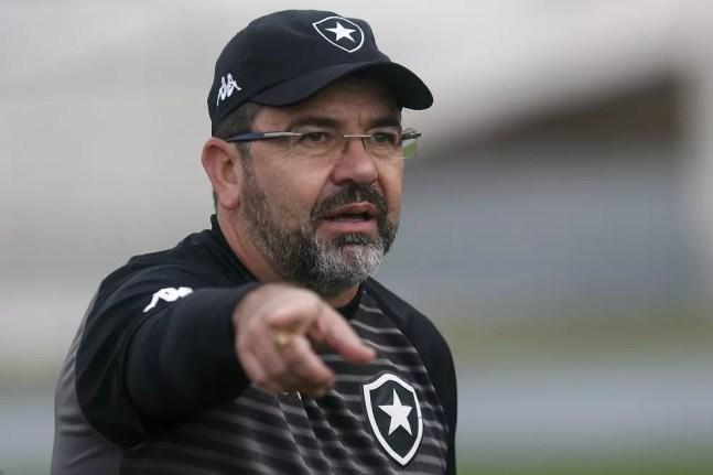 Enderson Moreira, técnico do Botafogo — Foto: Vitor Silva/Botafogo
