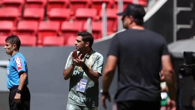 Abel Ferreira foi expulso na partida entre Palmeiras e Flamengo — Foto: Cesar Greco / Ag. Palmeiras