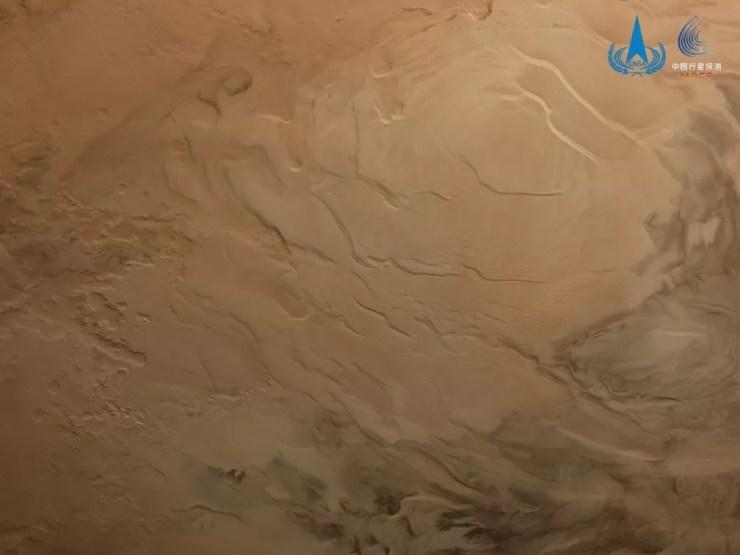 Imagem de Marte tirada pela sonda chinesa não tripulada Tianwen-1, divulgada pela Administração Nacional do Espaço da China (CNSA) em 29 de junho de 2022. — Foto: CNSA/Handout via Reuters
