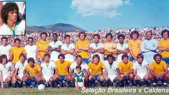 Casagrande e Sócrates em amistoso entre Caldense-MG e a seleção brasileira — Foto: Arquivo pessoal