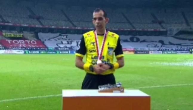 Ronei Cândido Alves foi  escolhido como o melhor árbitro do Mineiro nas duas últimas temporadas  — Foto: Reprodução/TV Globo Minas