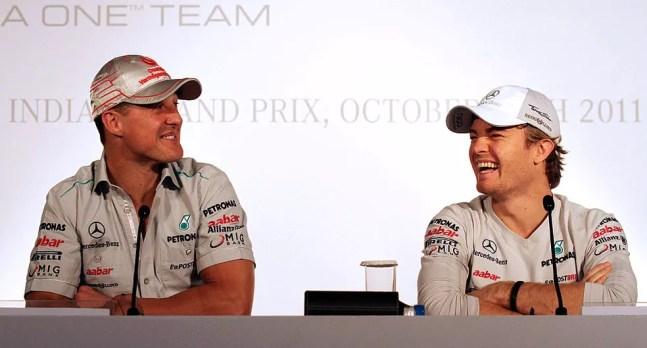 Michael Schumacher e Nico Rosberg foram companheiros de equipe entre 2010 e 2012 — Foto: Virendra Singh Gosain/Hindustan Times via Getty Images