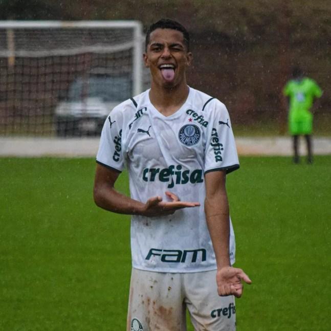 Giovani comemora o gol pelo Palmeiras em jogo do Paulista sub-20  — Foto: Angelo Salvioni/Palmeiras