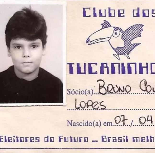 Ficha de filiação de Bruno Covas ao Clube dos Tucaninhos — Foto: Divulgação/PSDB
