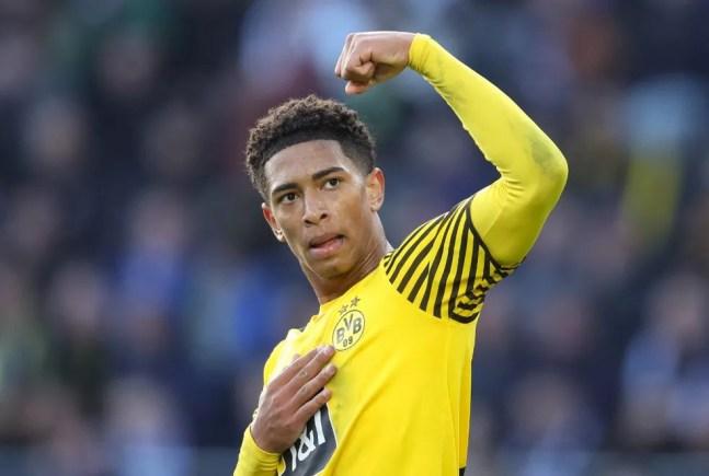 Jude Bellingham, joia do Borussia Dortmund de 18 anos — Foto: AFP