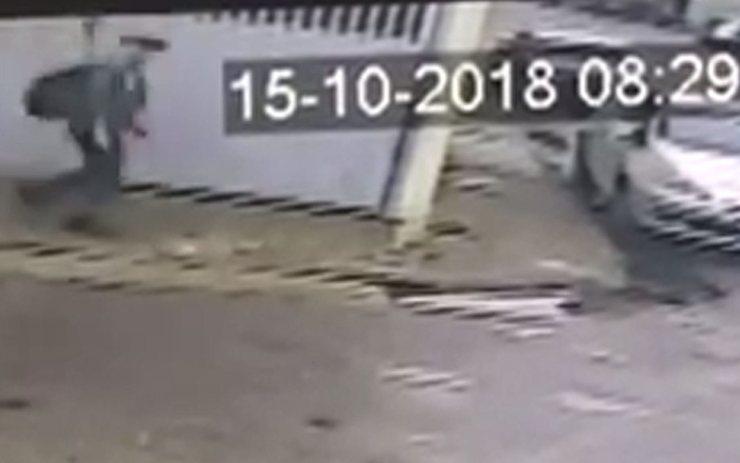 Vídeo mostra padrasto fugindo após matar enteado 50 minutos após mãe sair para o trabalho