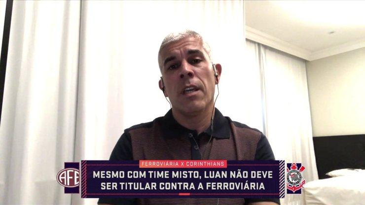 Ricardinho fala sobre situação de Luan no Corinthians: "Com performance não tem questionamento"