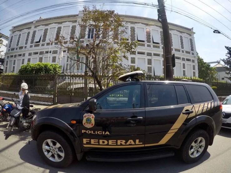 Polícia Federal cumpre mandados contra fraudes em contratos no Porto de Santos — Foto: Rogério Soares/A Tribunal de Santos