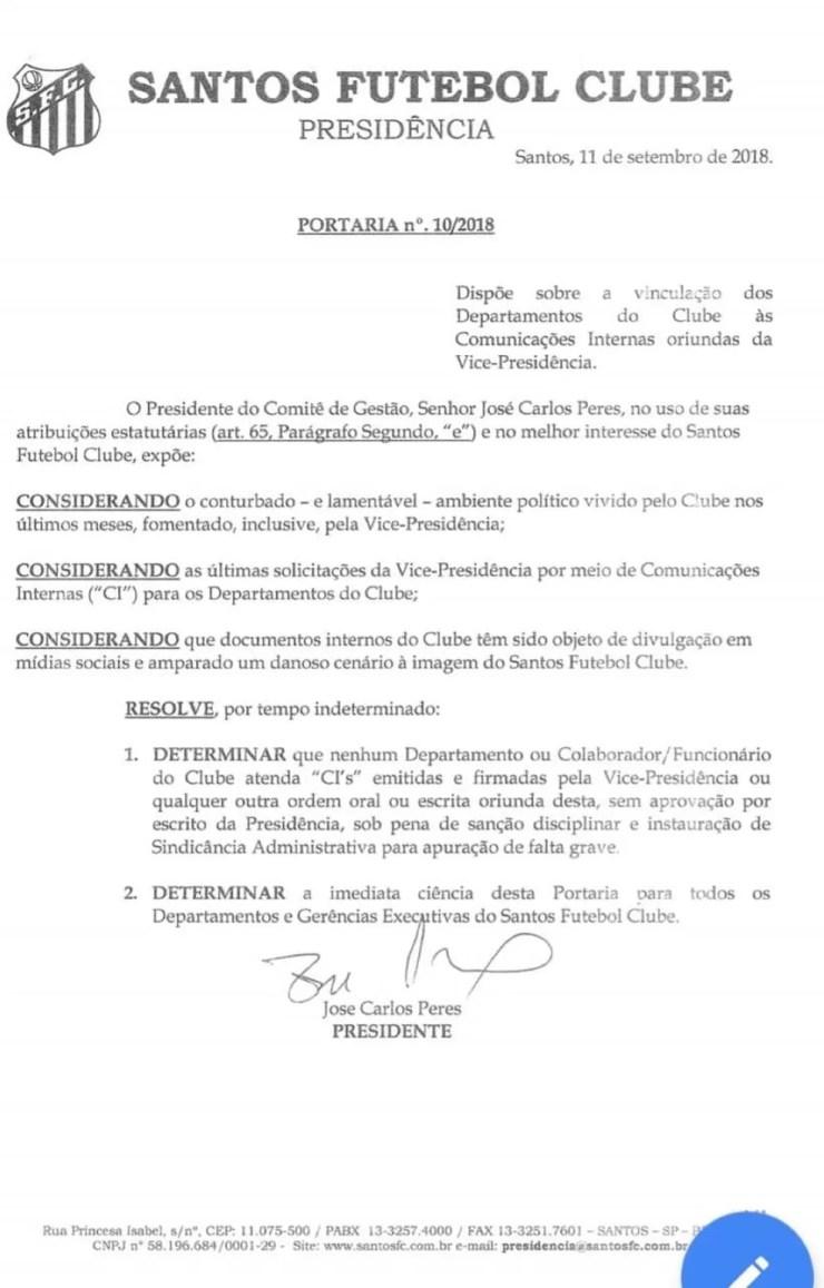 Presidente do Santos, José Carlos Peres, publica portaria pra diminuir os poderes do vice, Orlando Rollo — Foto: reprodução
