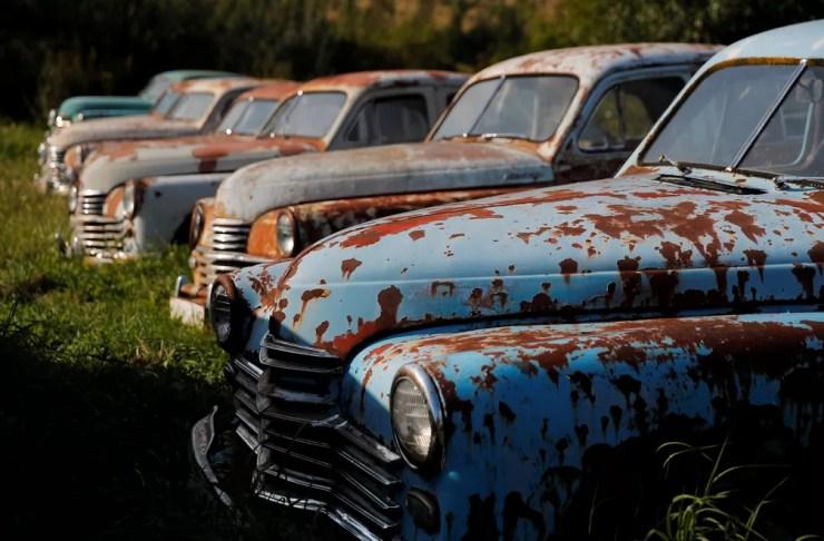 Coleção de carros soviéticos está em ruínas — Foto: Maxim Shemetov/Reuters