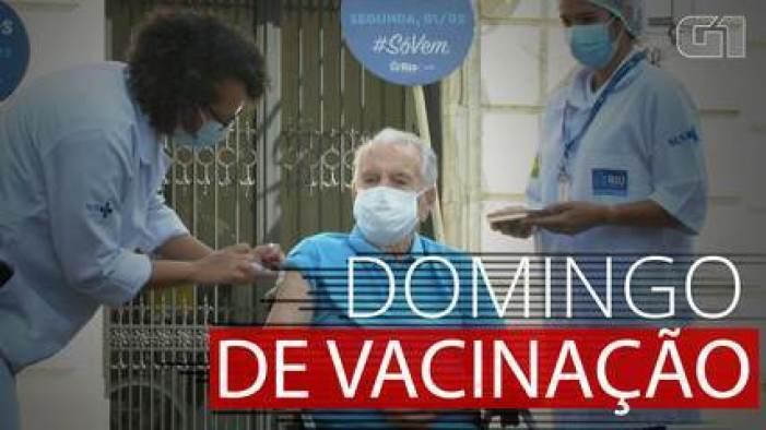 VÍDEO: Orlando Drummond e Nelson Sargento são vacinados em evento no Palácio da Cidade