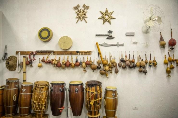 Objetos ritualísticos usados em terreiro na Zona Sul de SP  — Foto: Fábio Tito/G1