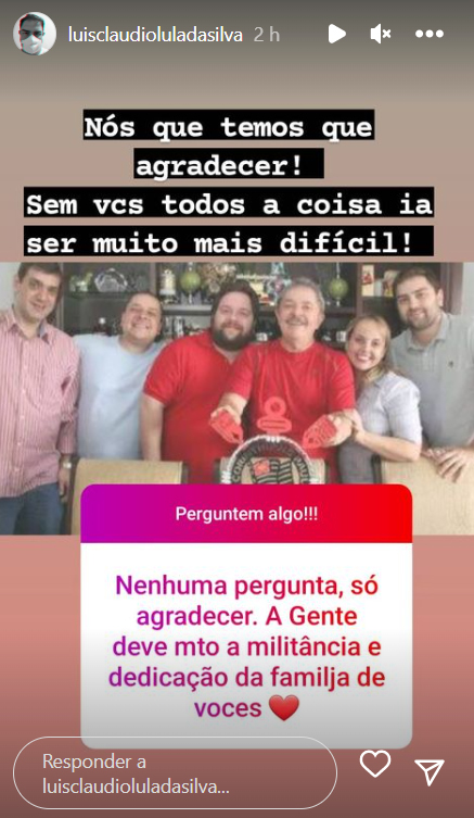 Filho de Lula mostra foto da família